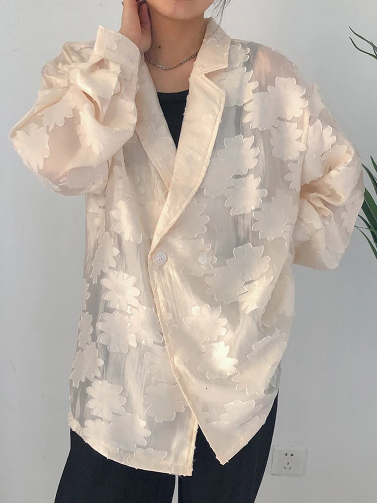 Womens beige jacquard embroidered large shirt with lapel long sleeved loose fit shirt for spring and autumn 1DF1478 241115