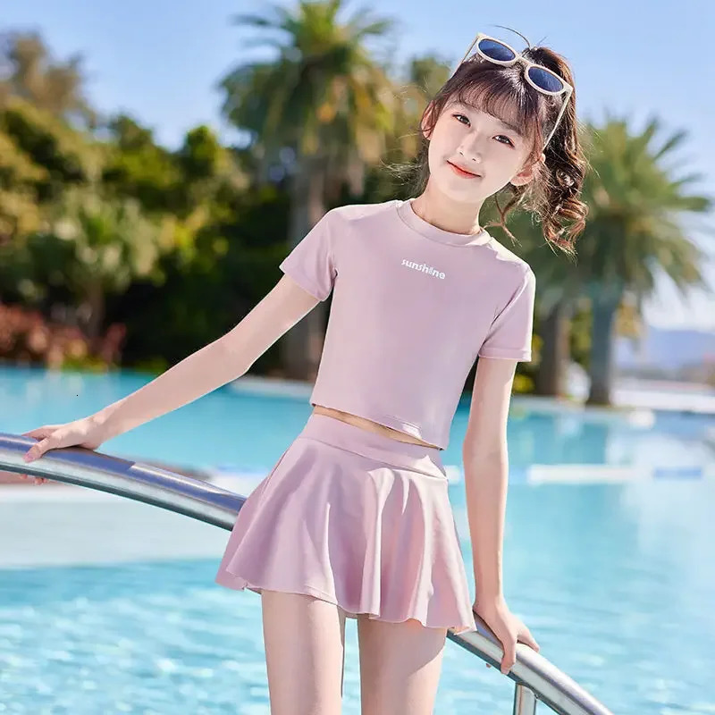 Two Pieces Girls Swimsuit Summer Beach Swimwear Skirt With Underwear Short Sleeve Kids Vacation Clothes For Girl Pink Black 240412