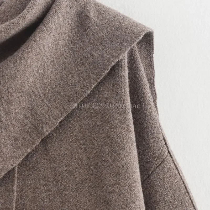 Autumn Fashion Women Scarf Collar Short Wool Blends Coat Chic Casual Solid Long Sleeve Button Jacket Female Street Outerwear 241108