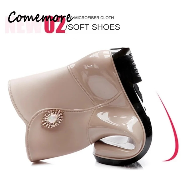 Rain Boots for Women Fashionable Outdoor Waterproof Antislip Kitchen Work Rubber Shoes with Cotton Warm Rain Boots for Winter 241115