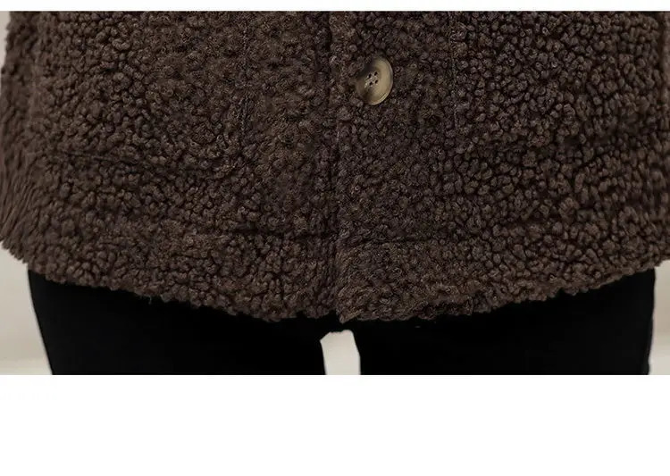 Large size spring and autumn womens button vest sheepskin winter warm thick wool vest sleeveless jacket womens coat 241111