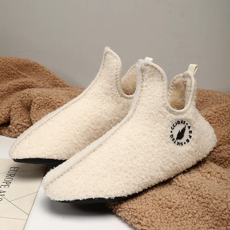 Men Winter Slippers High Quality Light Weight Disign Shoes Fashion Women Plush Slipper Warm Slip on Casual Shoe for Couples 241115