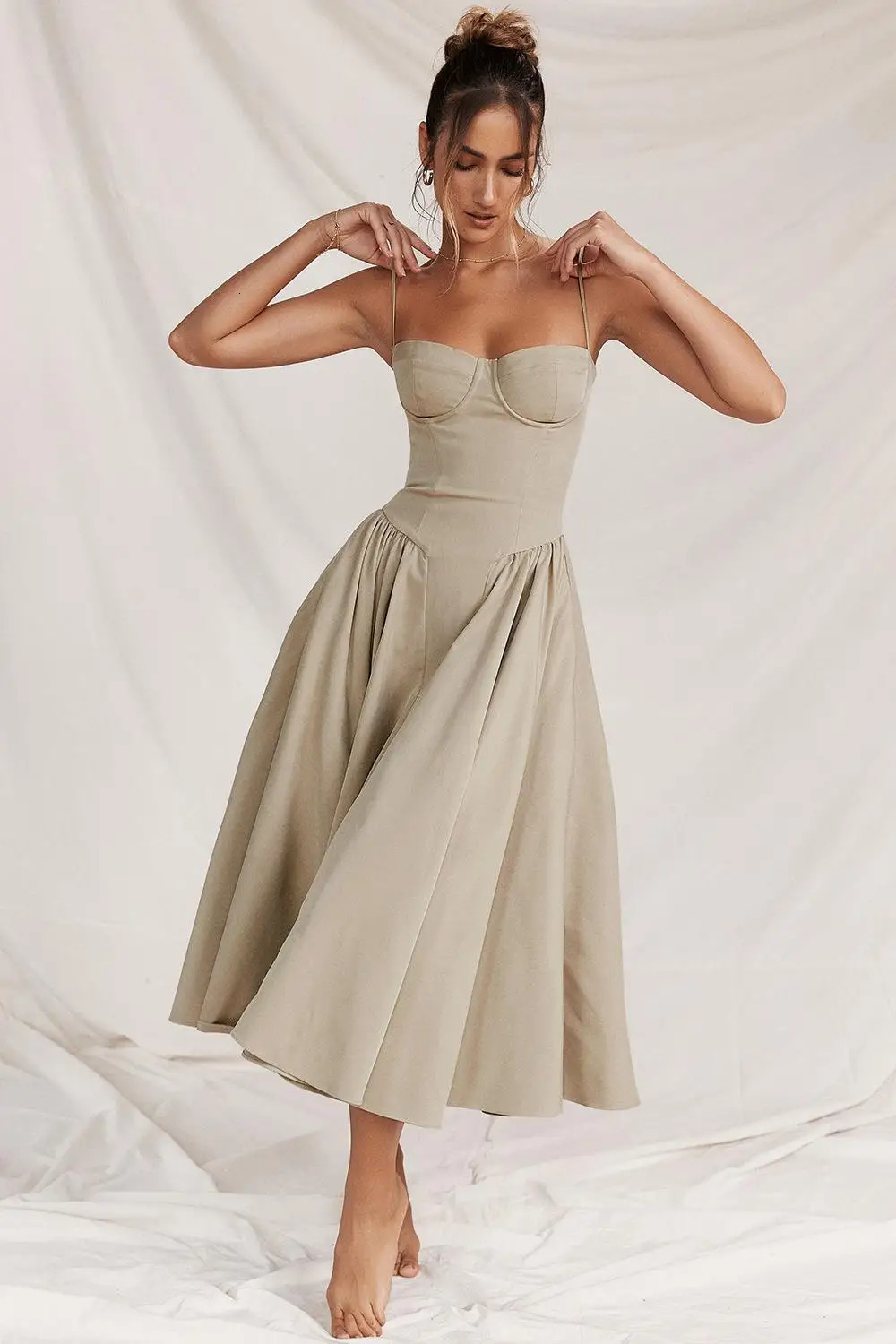 Sexy Solid Pleated Hem Sling Dress Women Fashion Midi Sleeveless Backless Dresses Female 2024 Summer Party Evening A-line Robes 241116