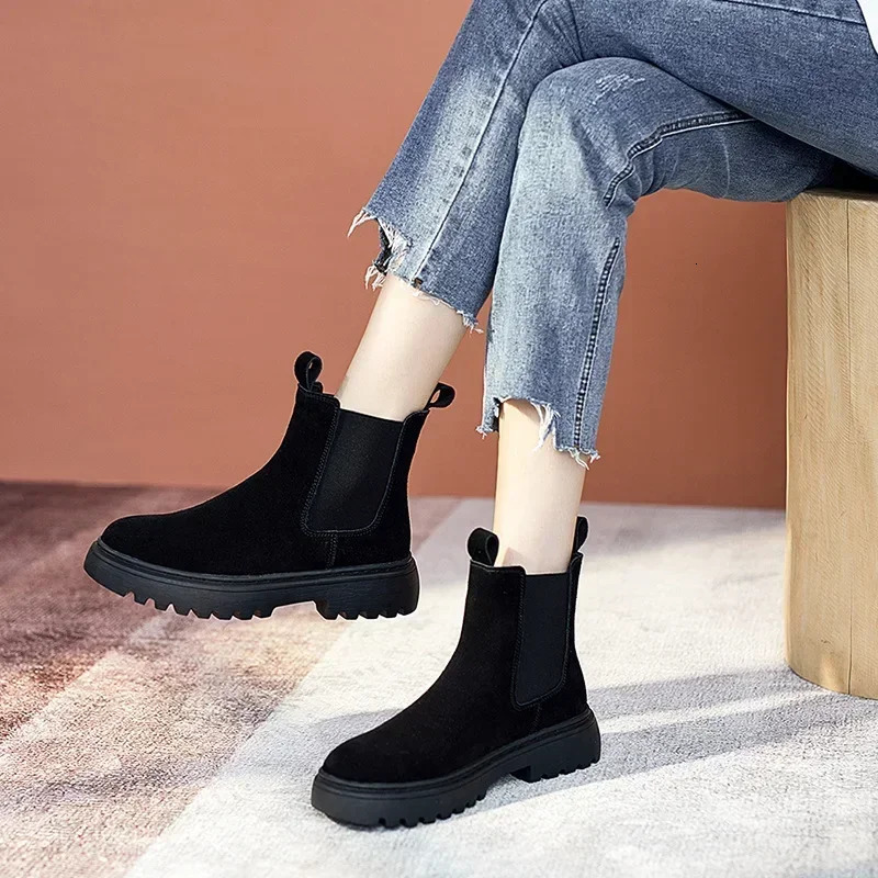 Chelsea Boots Chunky Boots Womens Winter Shoes Cow Velvet Ankle Boots Black Womens Autumn Fashion Platform Boots 241115