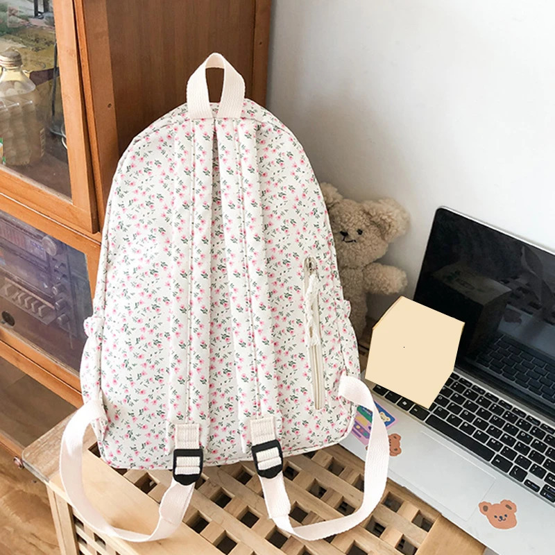 Korean Version Nylon Floral Backpack School Flower Fashion Backpack Junior High School Backpack Travel Bag 241115