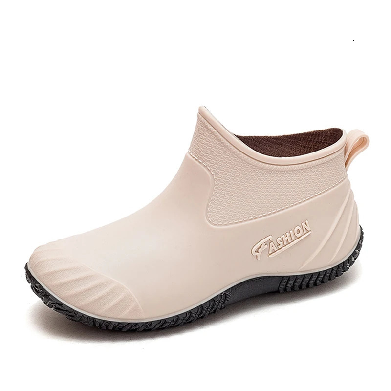 Rain boots womens fashion outdoor rain boots adult wearresistant rubber shoes summer nonslip waterproof short tube rain boots 241115