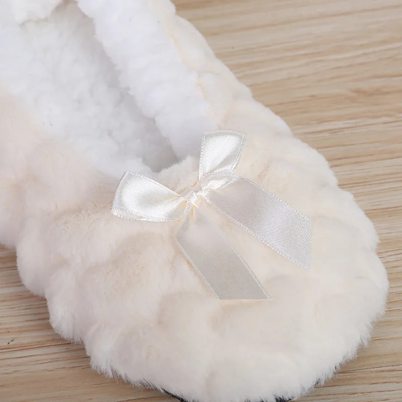 Mntrerm Cute 2023 Indoor Home Slippers Warm Soft Plush Slippers Nonslip Indoor Fur Slippers Solid Color Cute Women Shoes 241115