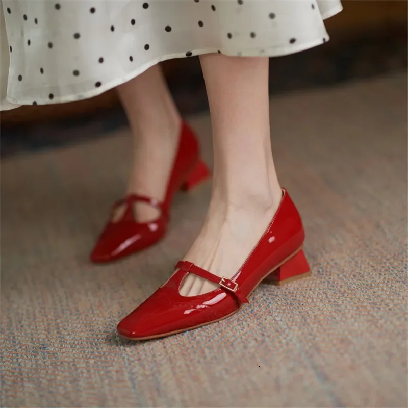2024 Spring Womens Shoe Patent Leather Solid Color T-shaped Buckle Square Toe Heavy High Heel Casual Single Shoe Project Number 1302 241115