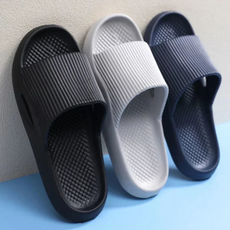 Fashion Mens Womens Sandals AntiSlip WearResistant EVA Thick Sole Comfortable Home Slippers Bathroom Bath FlipFlops 241115