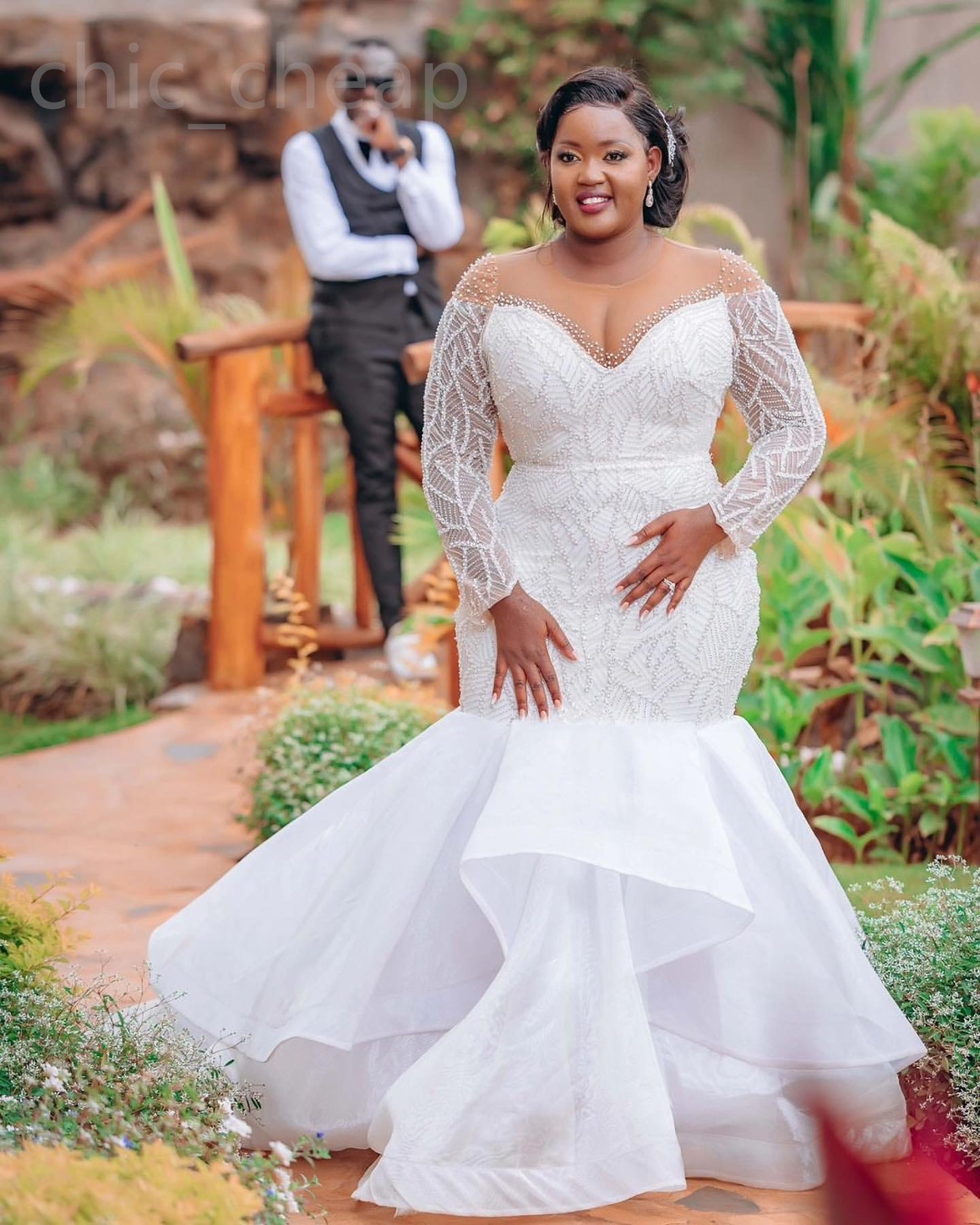 2024 Arabic Aso Ebi Plus Size White Mermaid Wedding Dress Beaded Sequined Lace Vintage Bridal Gowns Dresses ZJW02