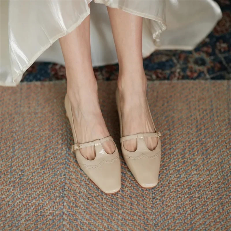 2024 Spring Womens Shoe Patent Leather Solid Color T-shaped Buckle Square Toe Heavy High Heel Casual Single Shoe Project Number 1302 241115