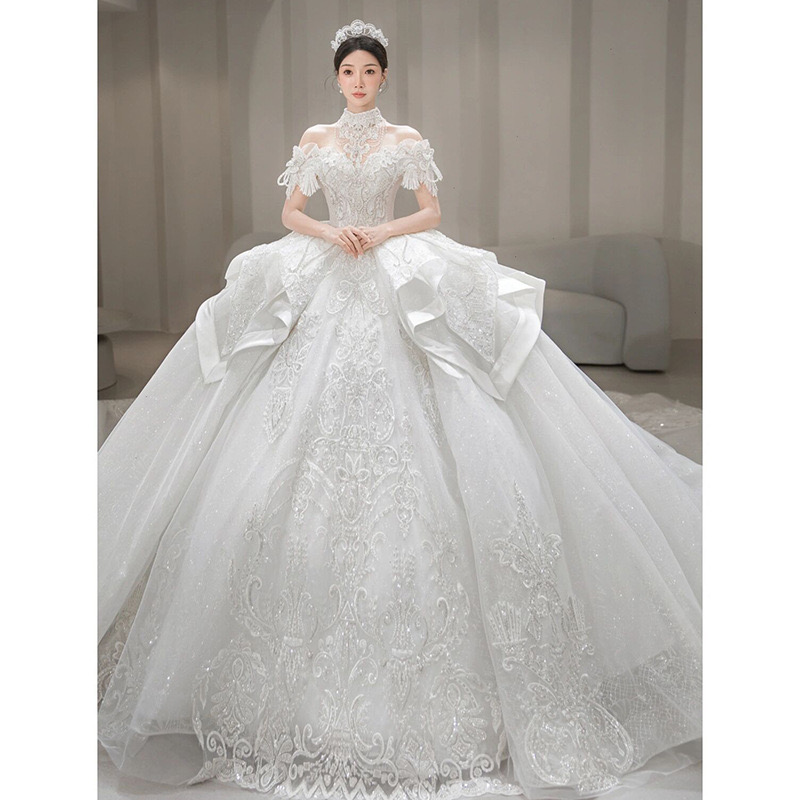 Bohemian 2024 Off The Shoulder Wedding Dresses crystals Sexy Backless Lace Appliqued A Line Beach Boho Bride Dress Plus Size Arabic Beading Bridal Gow