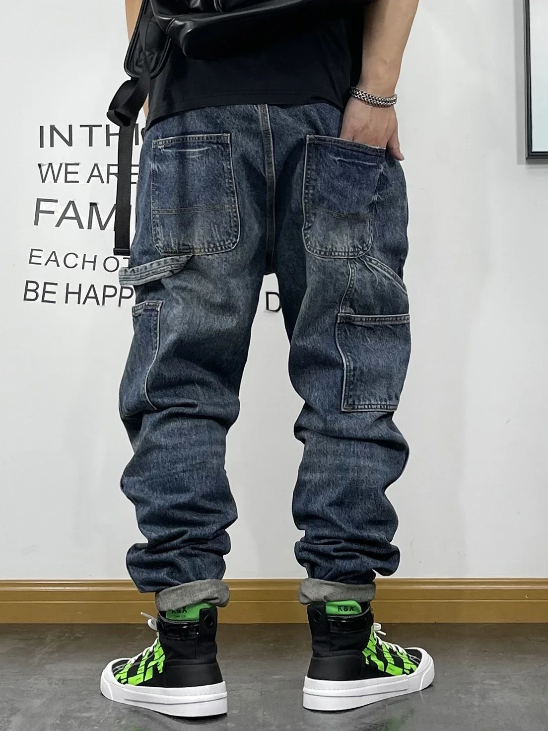 Streetwear Mens Harajuku Hip Hop Retro Bag Jeans Solid Color Loose Wide Leg Straight Denim Trouser Q0 4 241112