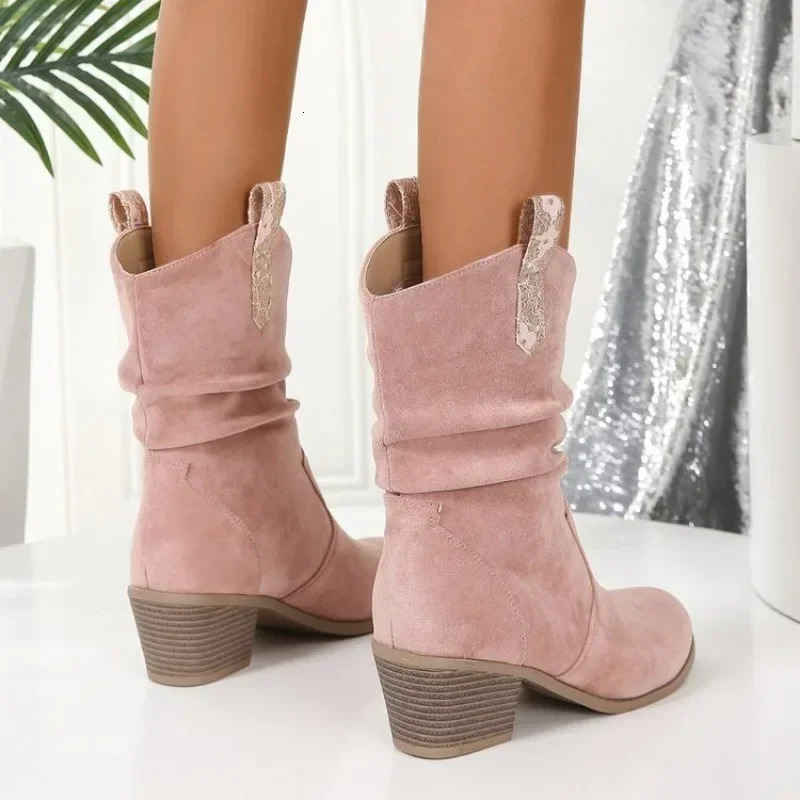 Womens shoes 2024 selling sleeve womens shoes winter round heel suede solid short tube thick boots large size fashionable boots 241115