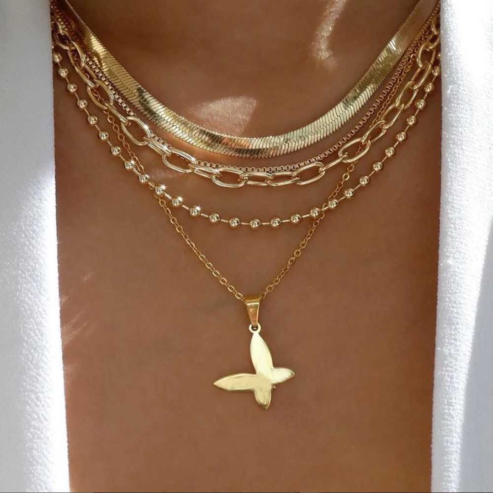 Vintage new gold Mtiple style necklace suitable for Wenbohe fashion Mti layer crystal pendant necklace set jewelry gifts X241116