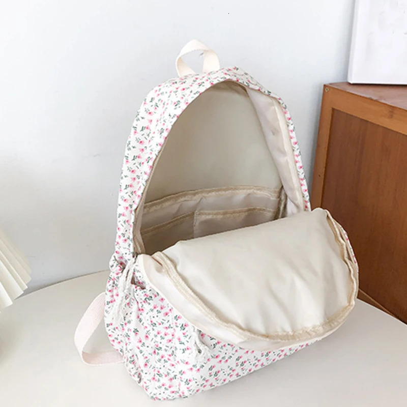 Korean Version Nylon Floral Backpack School Flower Fashion Backpack Junior High School Backpack Travel Bag 241115
