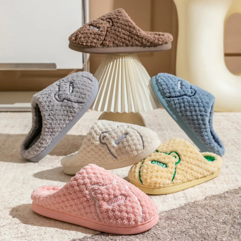 Cartoon Bear n Women Winter Home Slippers NonSlip Warm Soft House Indoor Bedroom Unisex Fluffy Floor Shoes in Autumn 241115