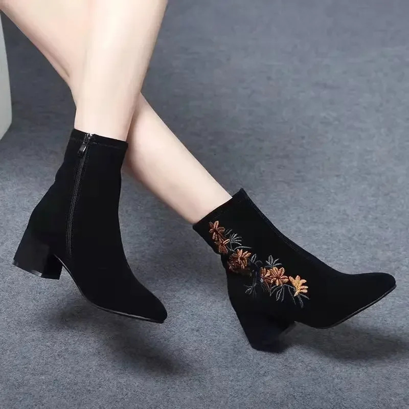 womens short boots suede boots ankle studded womens boots plus size warmth providing high-quality selling products 241115
