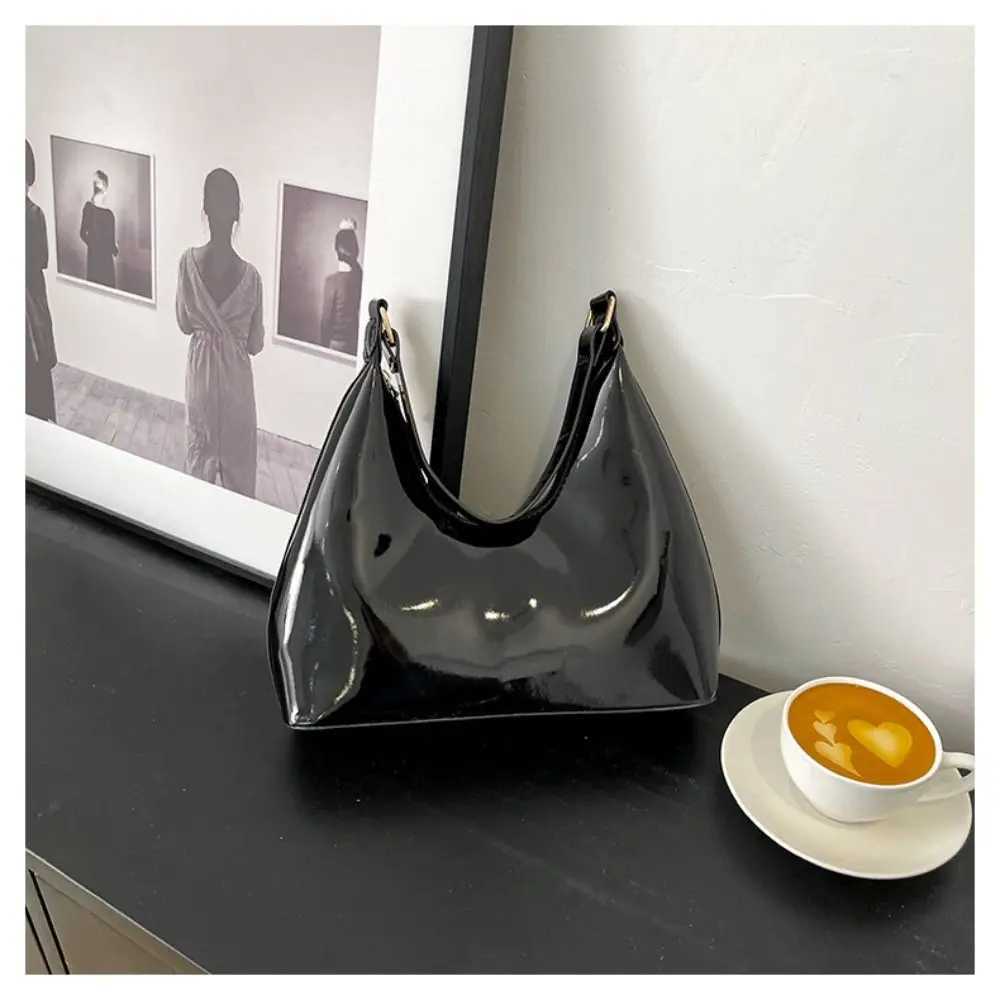 Glossy Shoulder Bag Fashion PU Leather Solid Messenger Bag Purse Women Shoulder Bag Messenger Bag Handbag Y250603