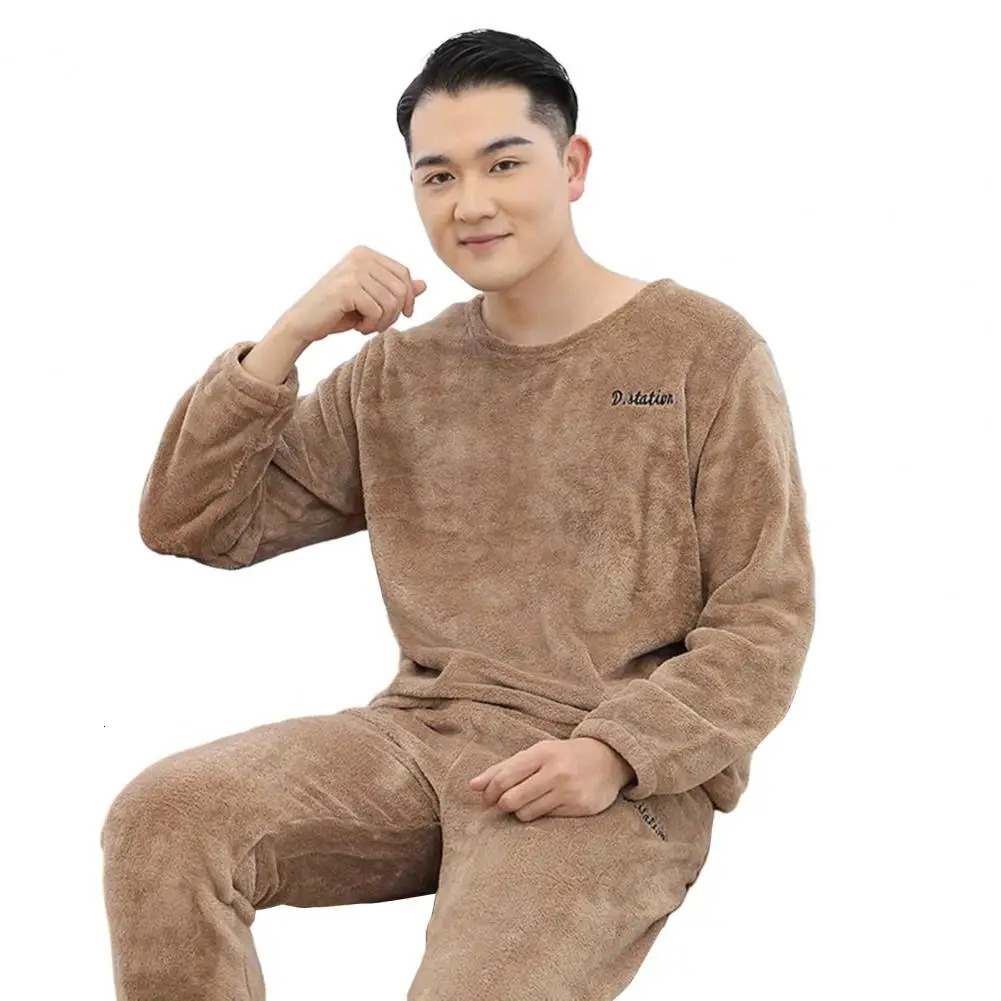 2-piece/set winter mens sleepwear set thick wool warm loose and comfortable mens sleepwear set 241112