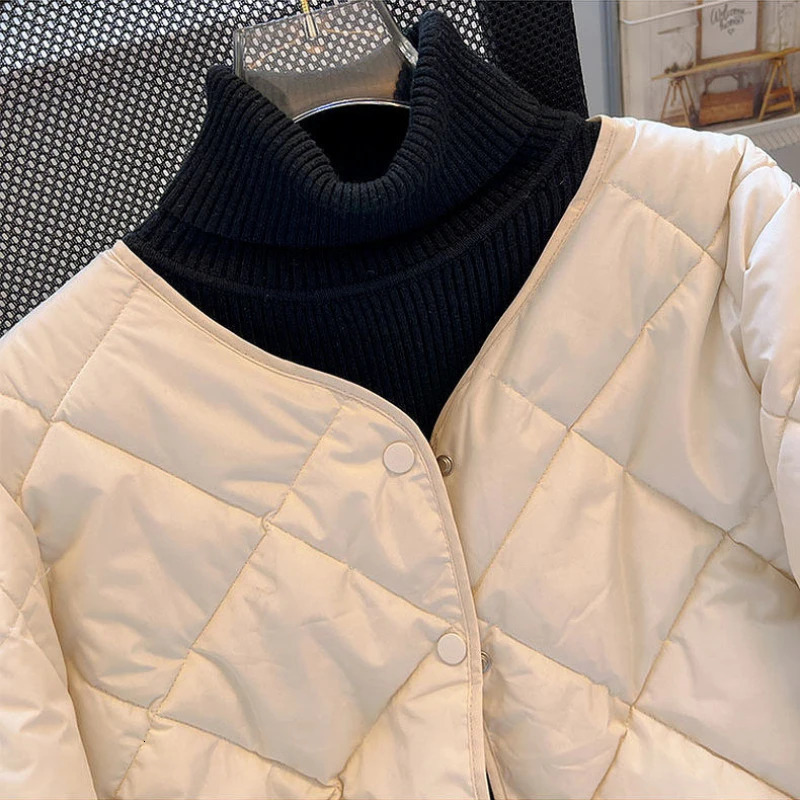 Winter Down CottonPadded Coat Women Diamond Grid Button Puffer Warm Korean Jackets Short Lightweight Commuting 241115
