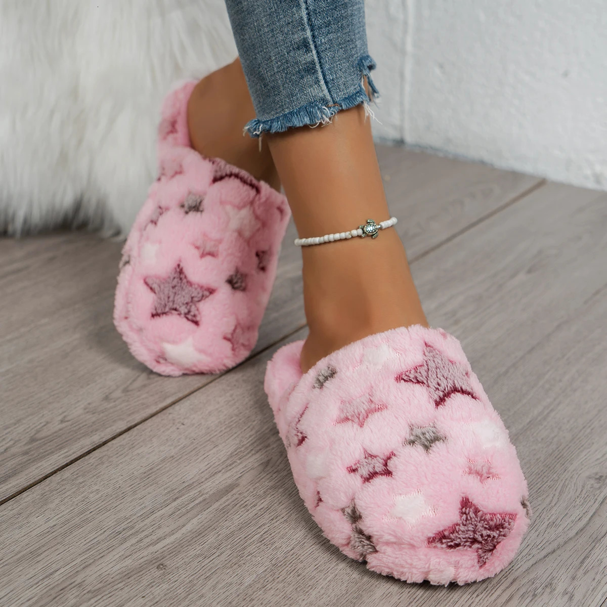 Indoor anti slip fuzzy slippers cotton slippers for women in autumn and winter warm home anti slip thick soles for indoor cou 241115