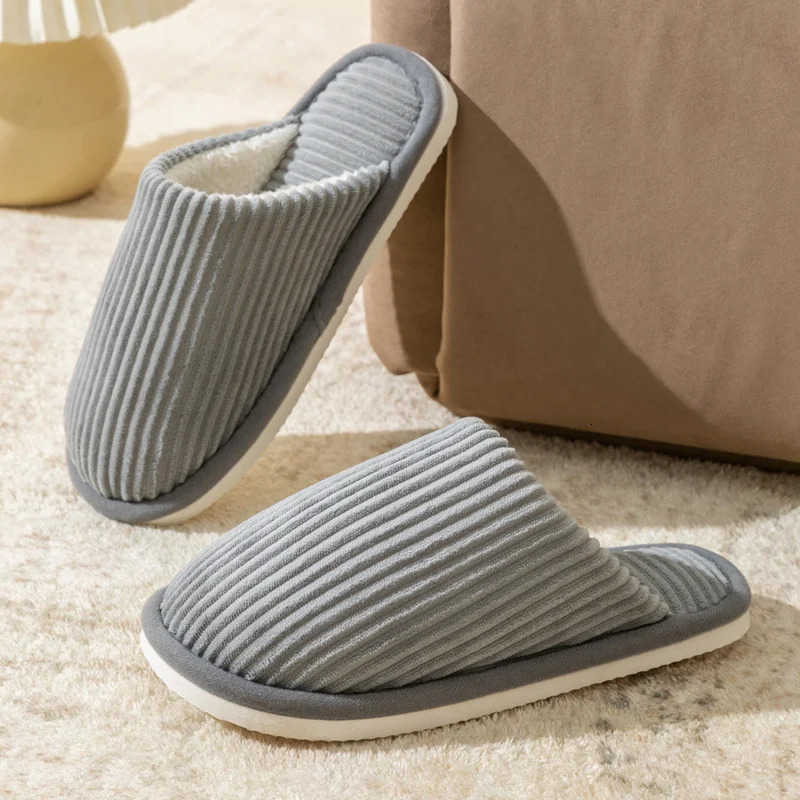 Winter Warm Plush Men Slippers Non Slip Soft Shoes Comfort Flat Heel Indoor Bedroom Couples Slippers for Home Shoes in Autumn 241115