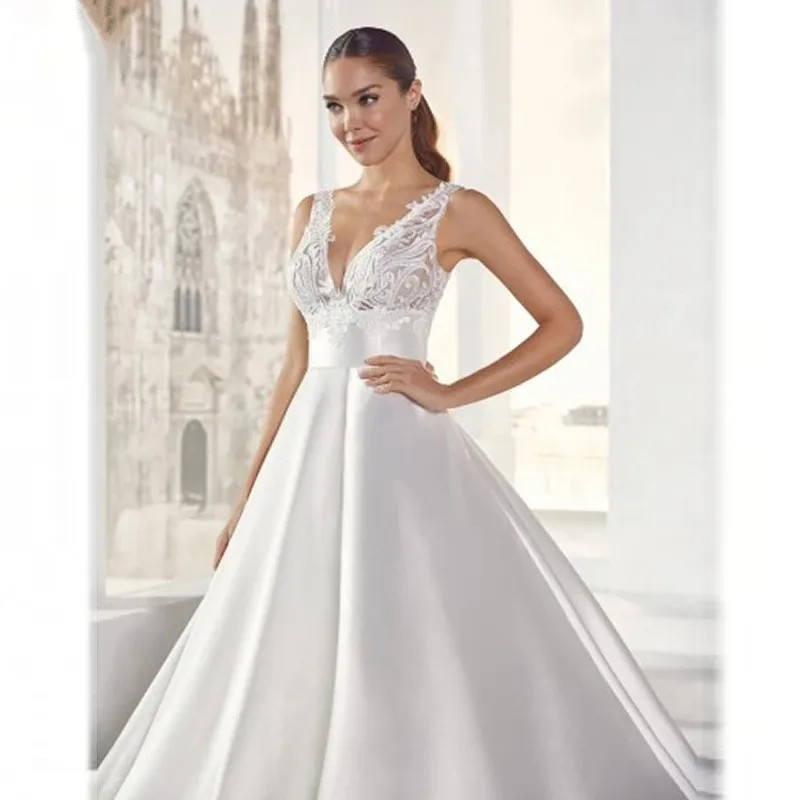 Minimalist Simple Satin A Line Wedding Dresses Lace V Neck Sexy Bridal Gowns With Long Train Plus Size Vestidos De Novia Low Back Maternity Bridal Par