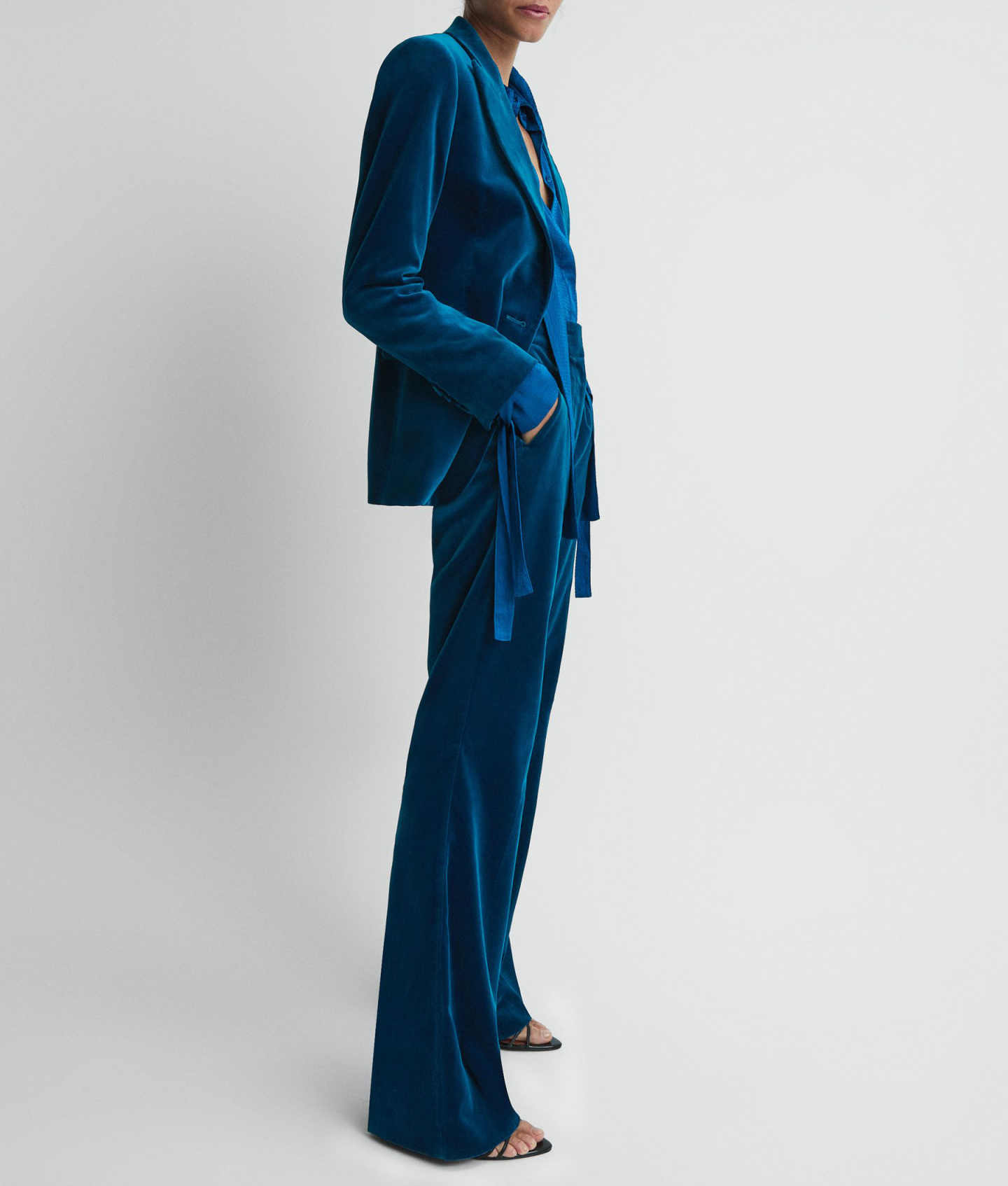 Designer 2 Pcs Women Suit Blazer And Pants Velvet Jacket Coat Formal Business Office Lady Wear Prom Dress Custom Made