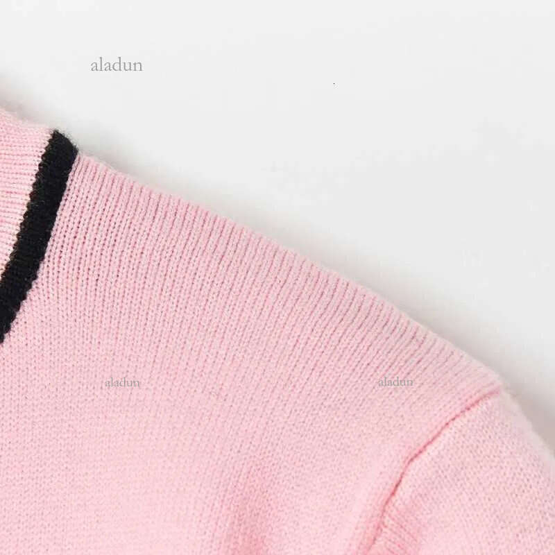 Spring Sweaters Women Double Pocket Round Neck Long Sleeve Pink Crop Cardigan Knitted Coat Fashion Sweet Knitwear Contrast 210610