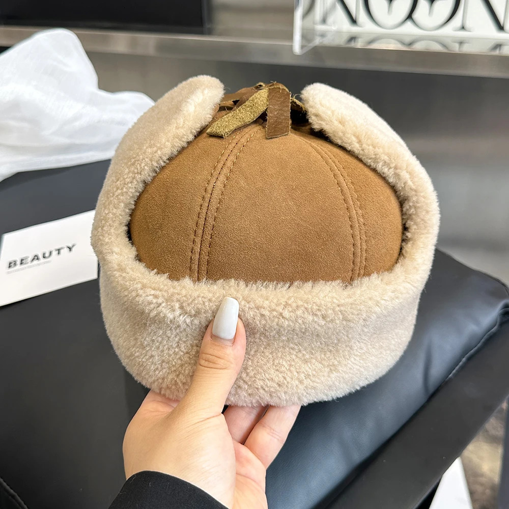 Winter High Quality Leather Hat Men Fur Lamb Wool Warm Thick Earflaps Bomber Hats Mens Baseball Cap Russian hats 241116