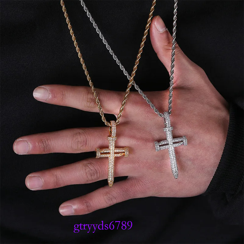 Fashion- & White Gold Bg Cubic Zirconia Nail Cross Pendant Necklace Couples Iced Out Valentine Day Hip Hop Jewelry Gifts for Lovers