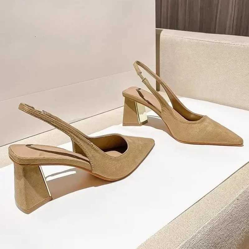 Summer New Pointed Solid Color Simple Shallow Mouth Comfortable Wens Outwear Back Strap Fi Sandals Y250304