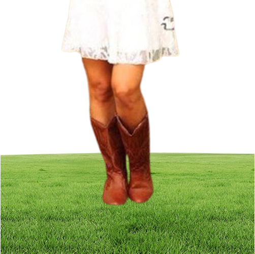 Modest Short Lace Cowgirls Country Wedding Dresses with 34 Long Sleeves Mini Bridal Gowns Reception Dress for Weddings