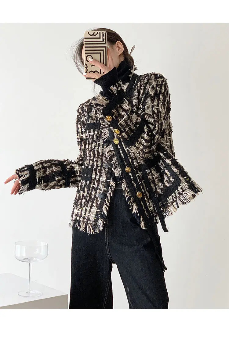 Spring n jacket for women elegant temperature coarse tweed jacket fashionable loose button jacket commuting 241115