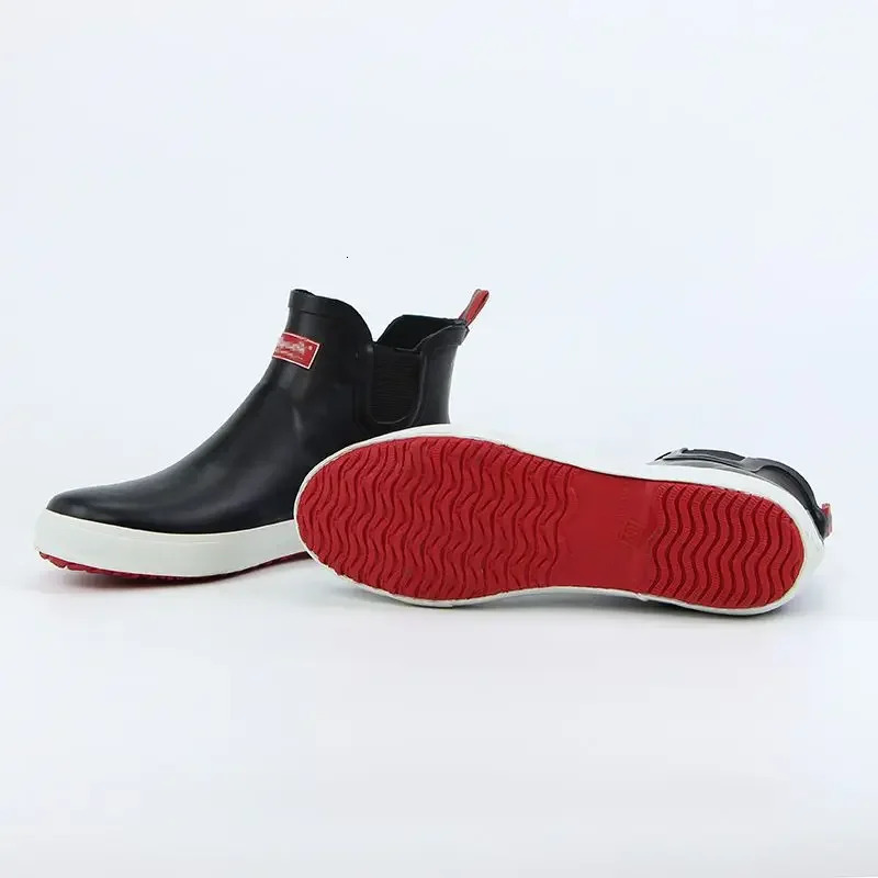 Short Man Shoes Cooking Silicone Low Ankle Chef Kitchen Rain Boots for Men Summer Gum Wide Toes Waterproof Resistant Fishing 241115