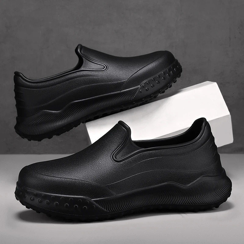 Four season simple and stylish large casual non slip waterproof oil proof splash proof chef shoes 241115
