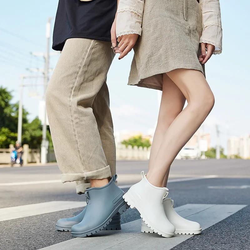 Rain Shoes Mens Nonslip Waterproof Shoes Outdoor Fashion Wearresistant Plastic Shoes Winter Cotton Warm Short Rain Boots y241115