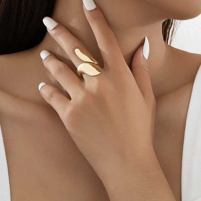 3 pieces/set of retro gold water droplet rings for womens fashion creativity metal smooth geometry adjustable open ring jewelry W250111