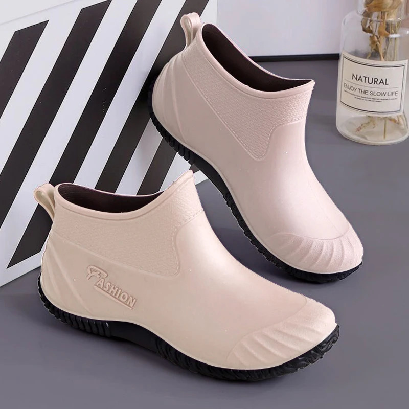 Rain boots womens fashion outdoor rain boots adult wearresistant rubber shoes summer nonslip waterproof short tube rain boots 241115