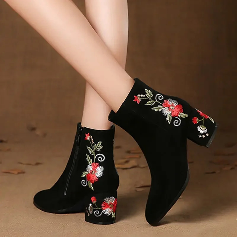 Comemore Womens Ankle Boots Autumn Winter Warm Cotton Shoes Womens Suede Middle Heel Embroidered Middle Tube Boots Womens 40 241115