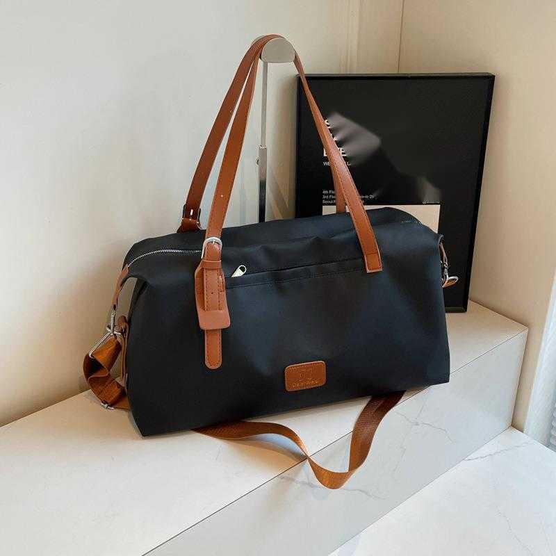 Large Capacity Travel Bag Strong Sense of Luxury Luggage Bag Dry and Wet Separation Crossbody Shoulder Bag Business Trip and Delivery Bag
