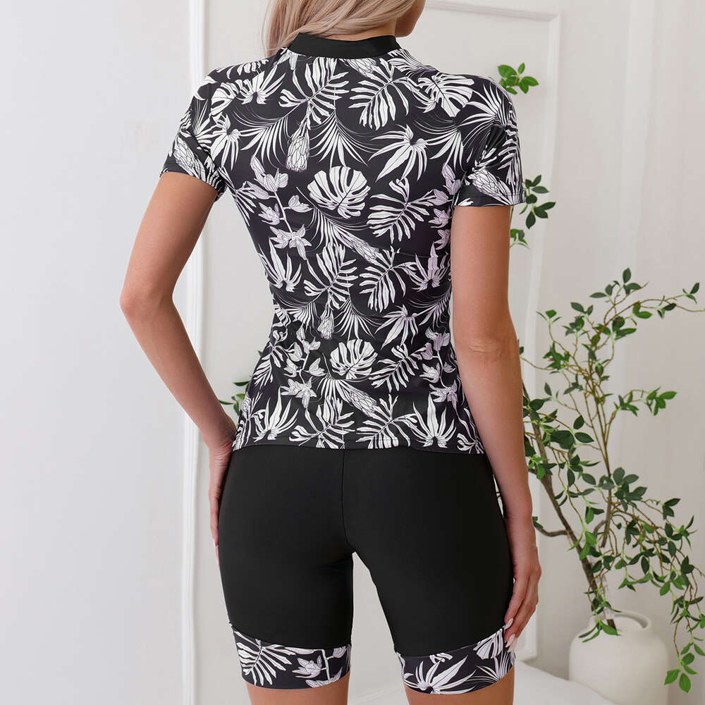 Women's Fashionable Printed Zipper Style Split Swimsuit Surfing Suit F41640