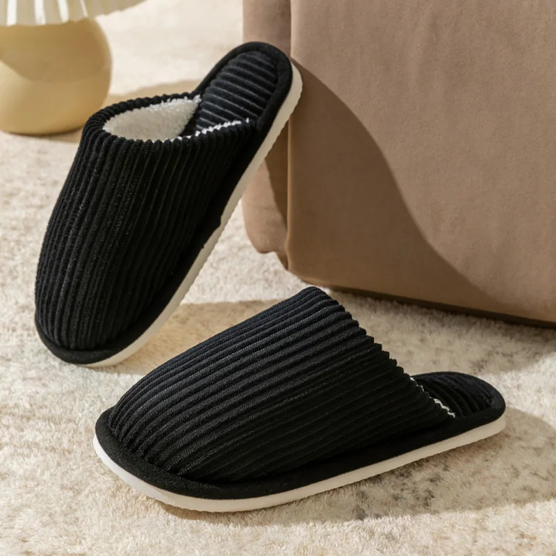 Winter Warm Plush Men Slippers Non Slip Soft Shoes Comfort Flat Heel Indoor Bedroom Couples Slippers for Home Shoes in Autumn 241115
