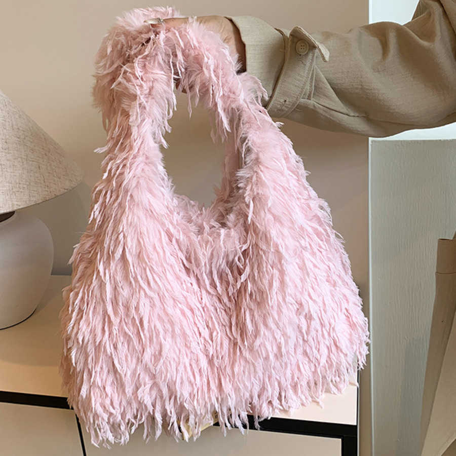 Plush Tote Bag For Women Tassel Shoulder Bag Large Capacity Shopping Bags Fashionable Bag 241104