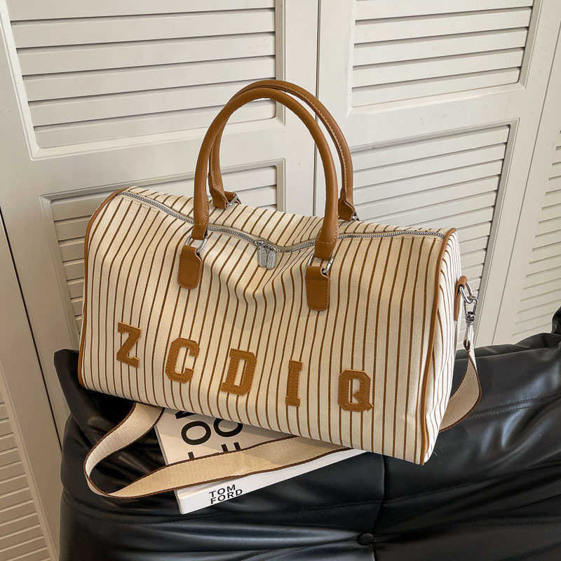 Short Distance Travel Bag for Women Lightweight and Fashion Canvas Travel Handbag for Women Simple Luggage Bag Large Capacity Fitness Bag