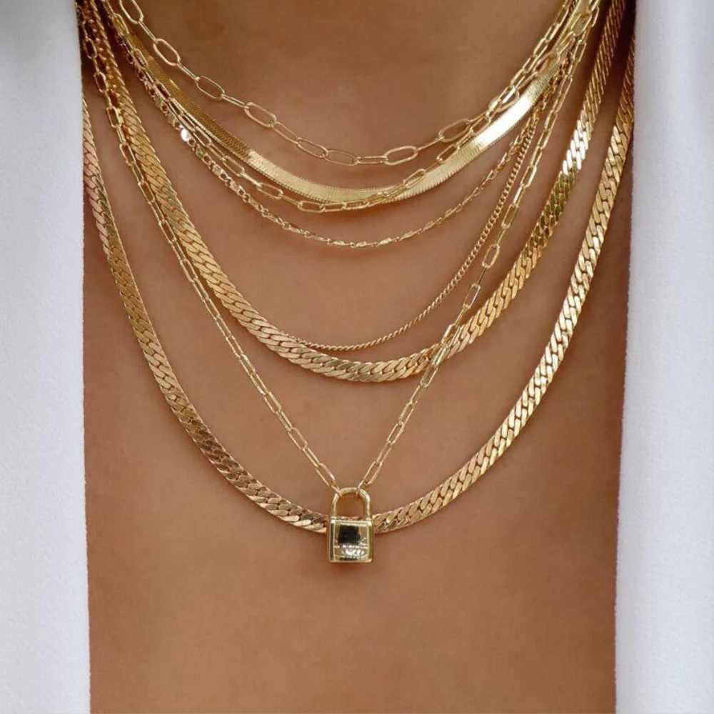Vintage new gold Mtiple style necklace suitable for Wenbohe fashion Mti layer crystal pendant necklace set jewelry gifts X241116