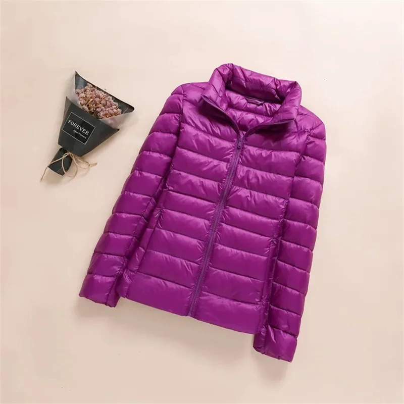 2023 Autumn Winter Women Lightweight White Duck Down Jacket Parka Female Ultra Light Coat Warm Puffer Outwears Short Tops 241115