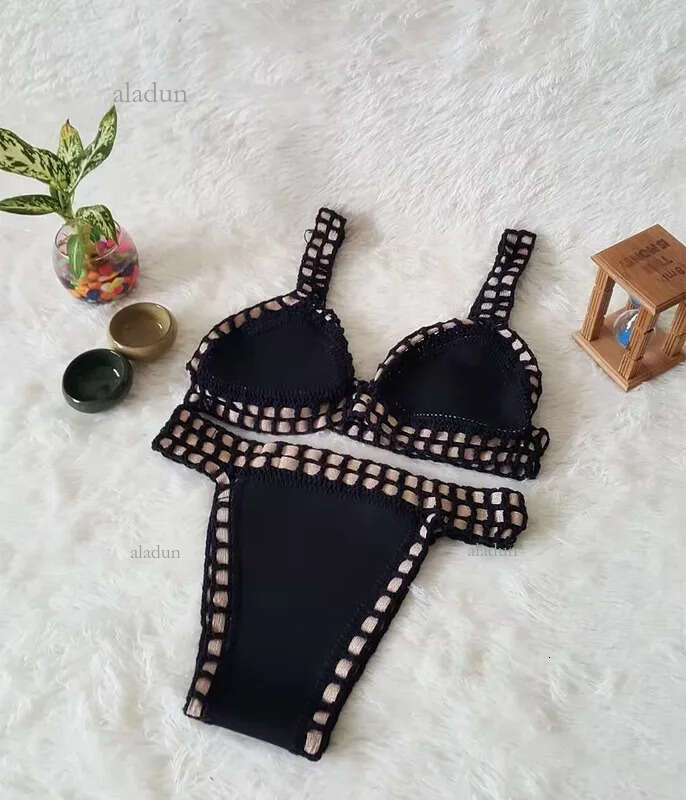 Crochet Swimwear for Female Knitted Swimsuits Neoprene Bikini Beachwear Boho Style Swimsuit Two Pieces Bathng Suits 220408