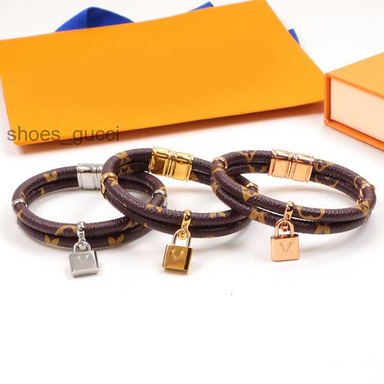 Double Layer Leather Bracelets Gold Silver Plated Stainless Steel Pendant Charm Bangle Luxury Brand Designer Women Men Wristband Cuff Fashion